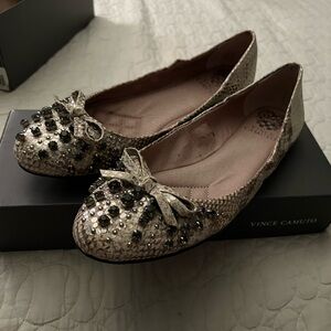 Vince Camuto ballet flats size 8.5